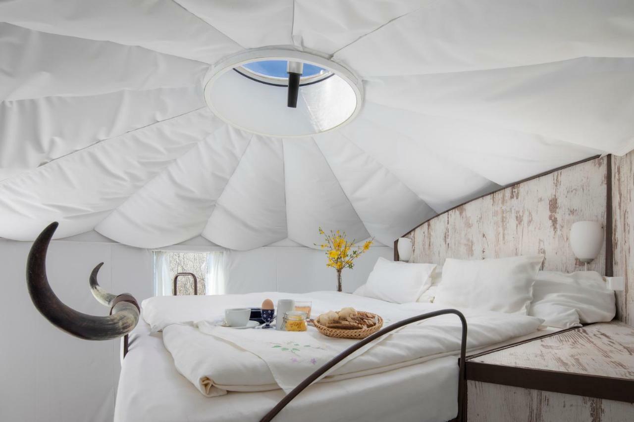 Homoki Lodge Bed & Beyond Glamping (Adults Only) Ruzsa Экстерьер фото