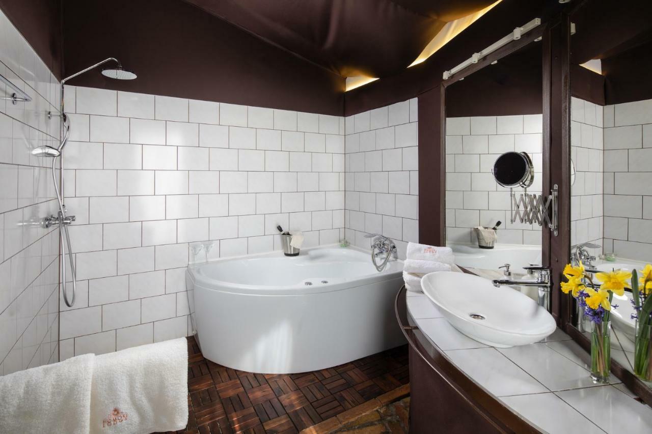Homoki Lodge Bed & Beyond Glamping (Adults Only) Ruzsa Экстерьер фото